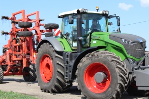 8 мая состоялся демо-показ трактора FENDT 1050 в Ульяновской области